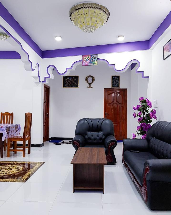 Snp Star Guest House Trincomalee Esterno foto